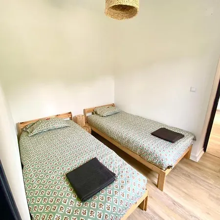 Pine & Apple Sintra House *